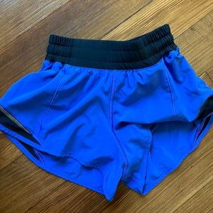 Lululemon run hotty hot low-rise shorts